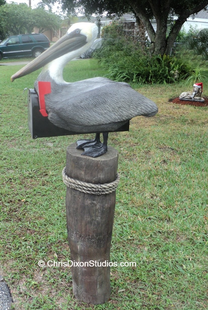 Pelican Mailbox 39