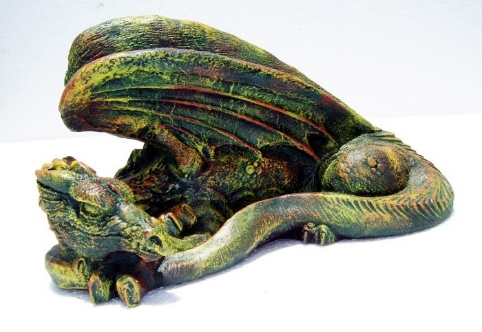 Dragon Laying 11x7