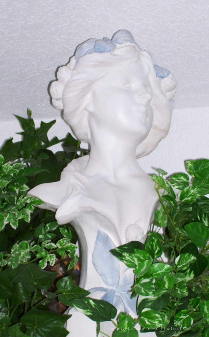 Bust Lady Flowers 10x20