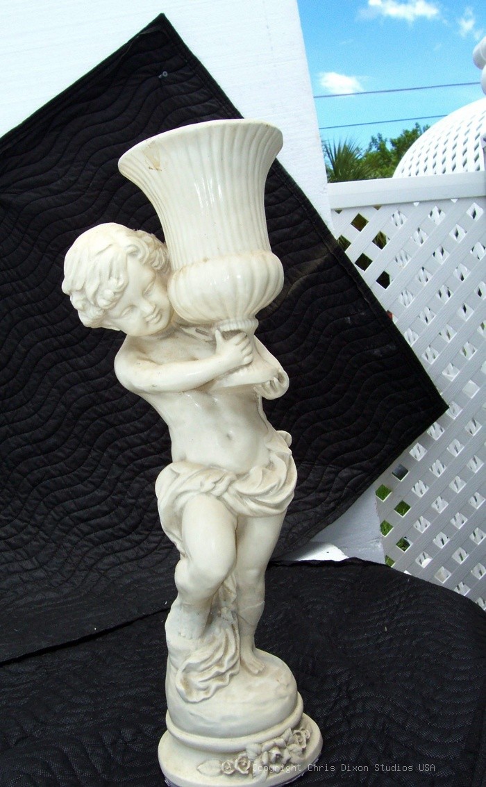 Cherub With Urn 22x7 B
