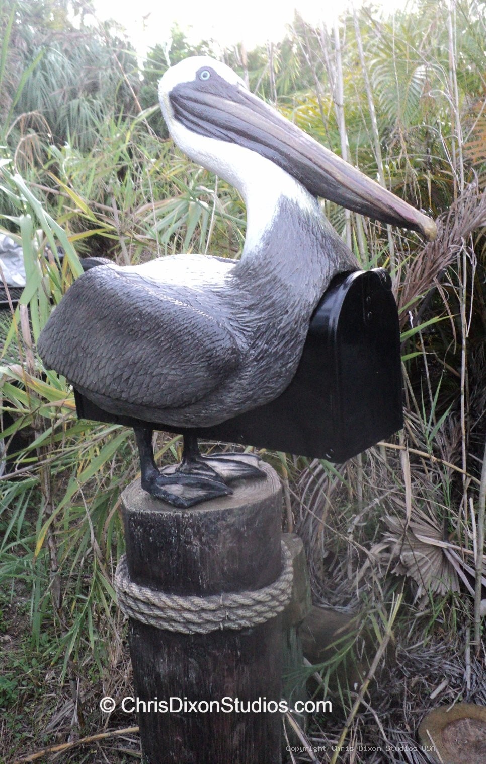 Pelican Mailbox 33