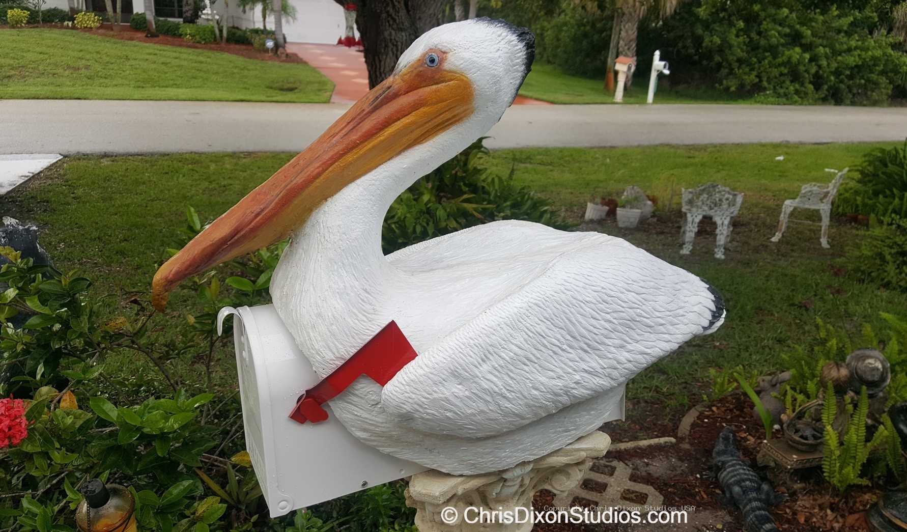 White PelicanMailbox 426
