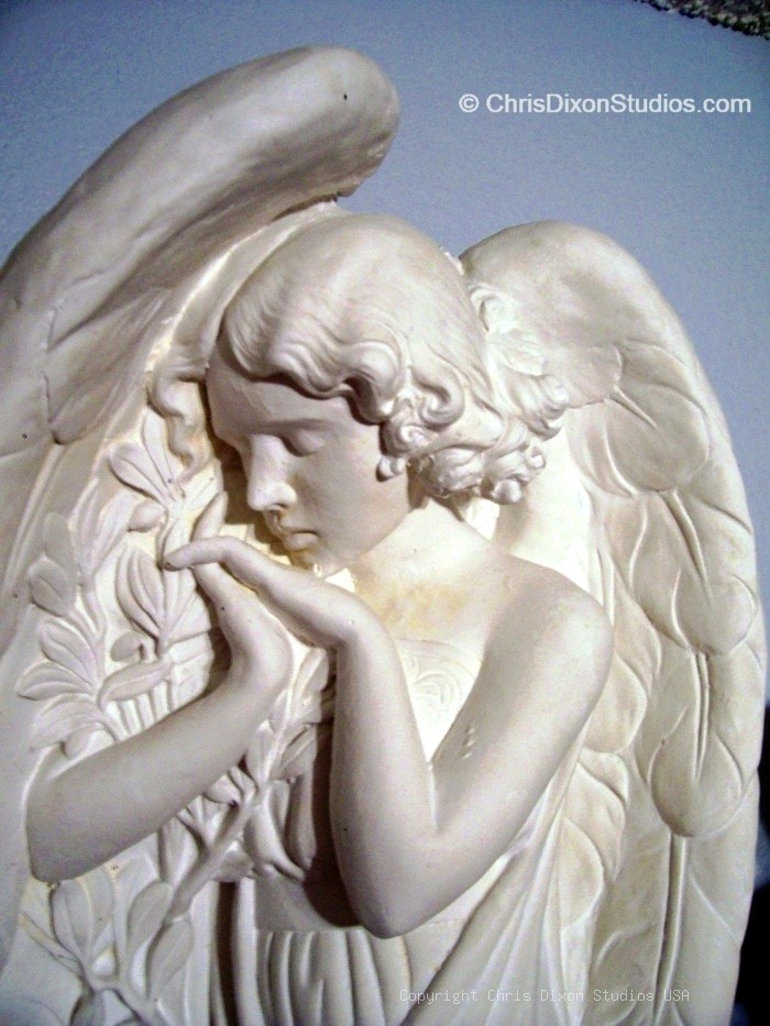 Angel Wall Statue 12x29 Detail