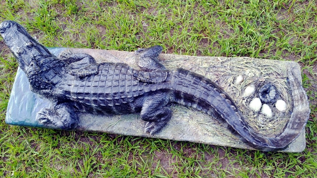 Alligator Nest 7ft 113